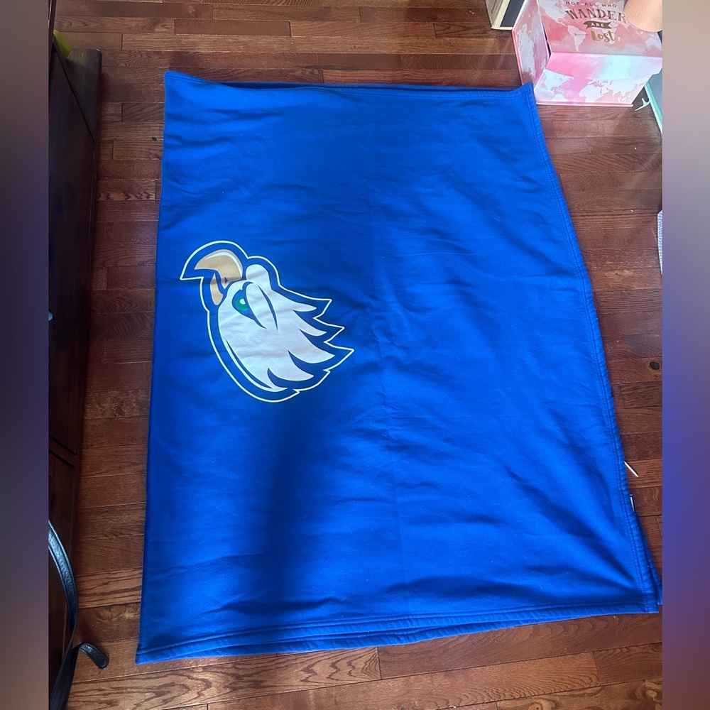 FGCU Blanket, Florida gulf coast university throw, Eagle Blanket